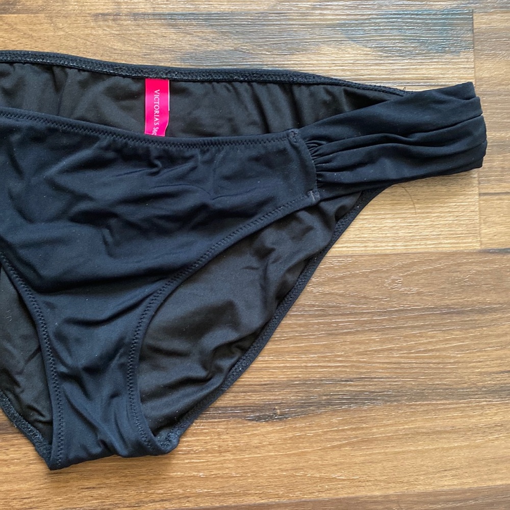 Black VS Bikini Bottom